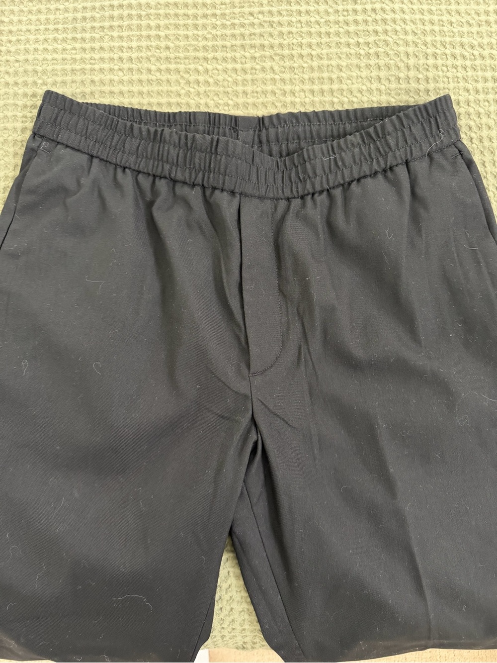 Men’s H&M Slim Fit Black Pull-On Joggers